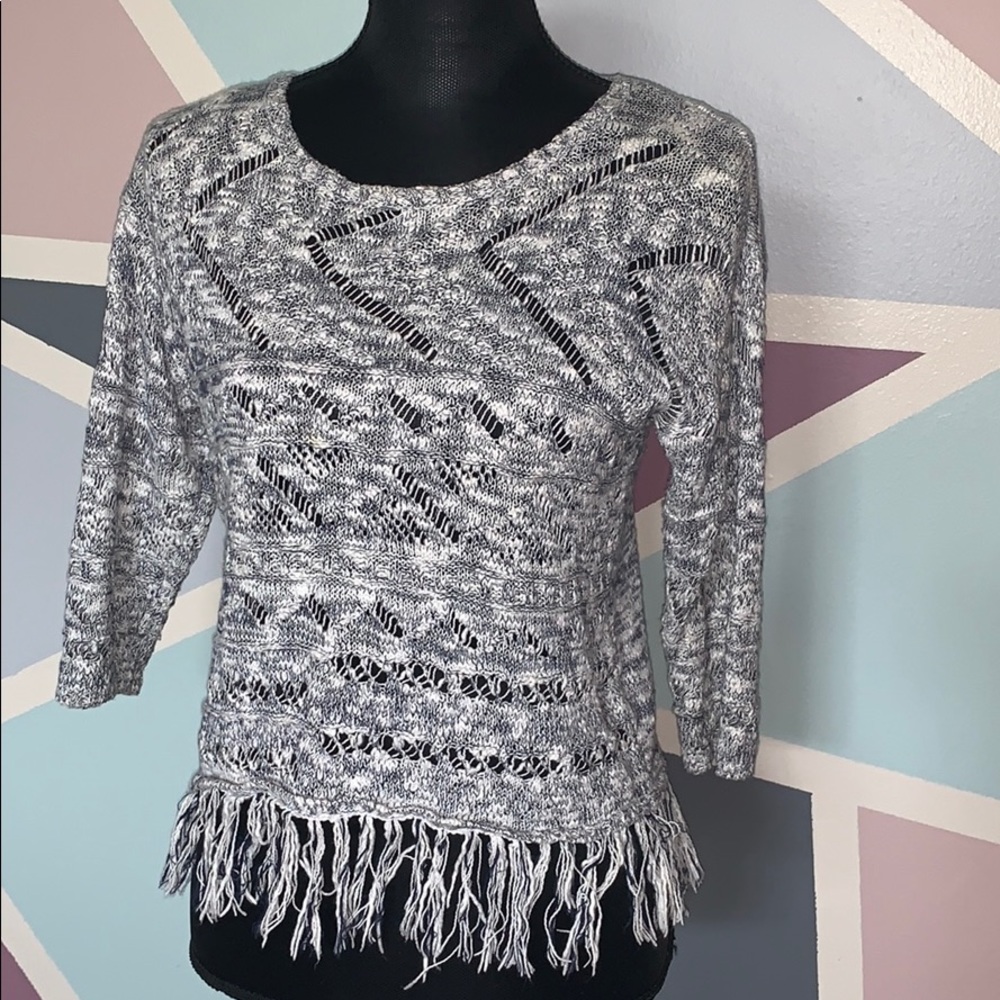 Woven top navy blue and white